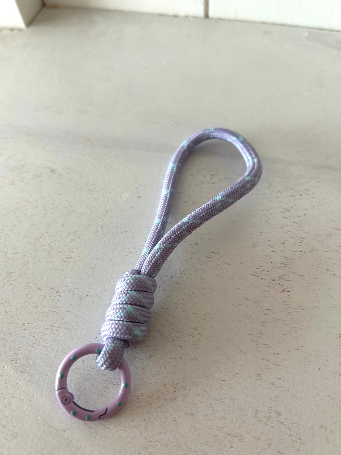 Sleutelhanger knoop paars