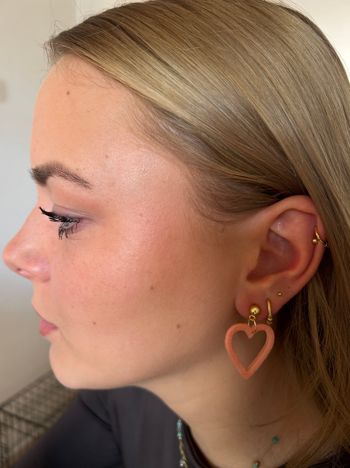 Oorbellen open heart oud roze - goud