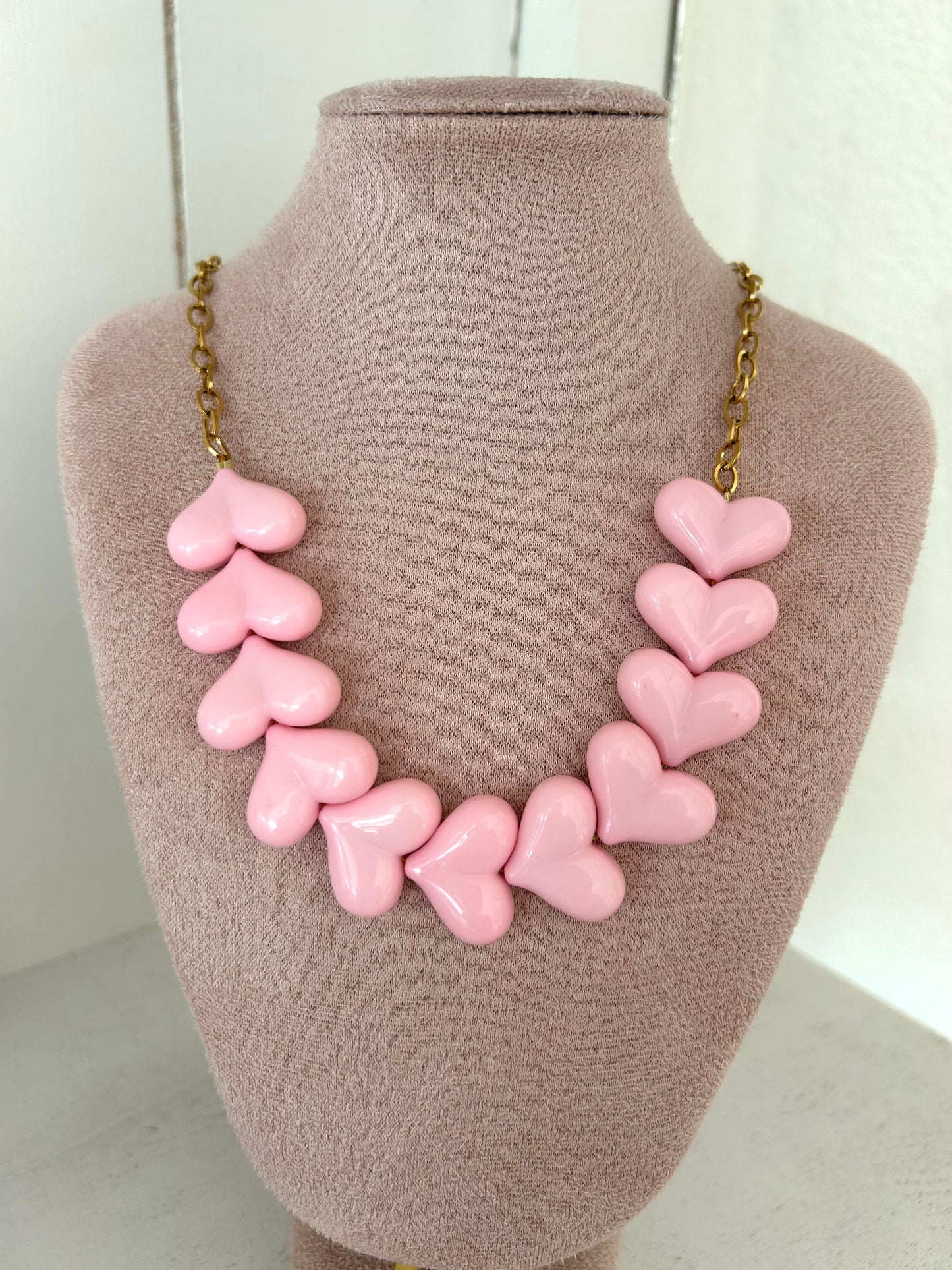 Kralenketting pink heart - goud