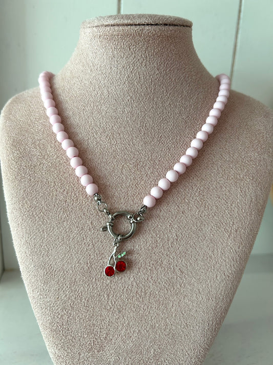 Kralenketting met kersje roze - zilver